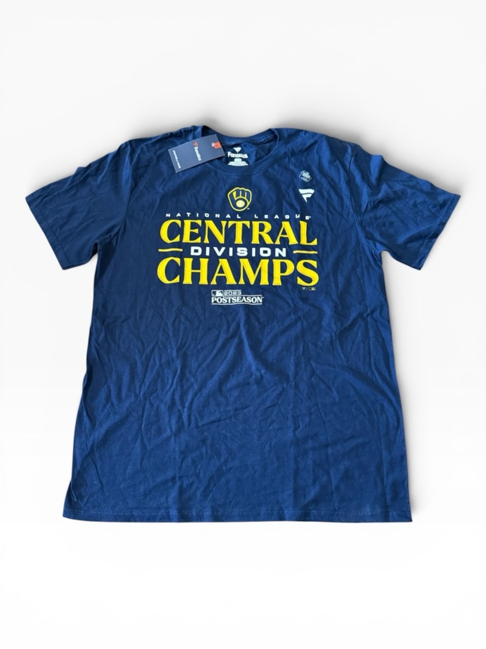Fanatics Milwaukee Brewers 2023 NLC Division Champions Locker Room T-Shirt - NWT